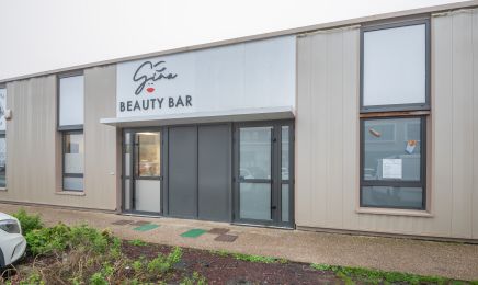 Gina Beauty Bar : Coiffeur à Poitiers