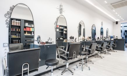 M-Ka Coiffures  : Barbier à Courbevoie