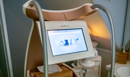 Luka Beauté : Manucure à Élancourt