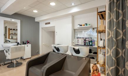 Art & Miss : Coiffeur à Saint-Jean-de-Bournay