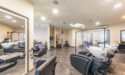Carré d'As : Coiffeur à Oyonnax