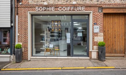 Sophie Coiffure & Esthétique : Manucure à Doudeville