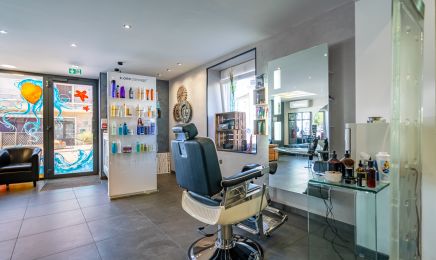 Métamorphose : Coiffeur à Charmes