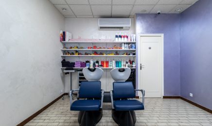Un instant pour vous : Barbier à Semur-en-Auxois