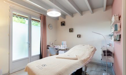 Emi’ Beauté : Manucure à Pleslin-Trigavou