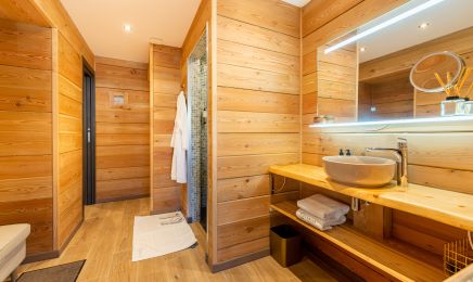 Spa Lüvència : Manucure à Saint-Étienne-de-Tinée
