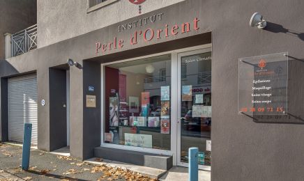 Perle d’Orient : Manucure à Gorges