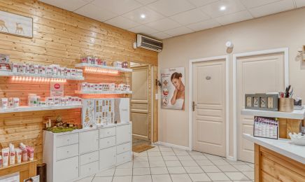 Cicema beaute : Manucure à Dortan
