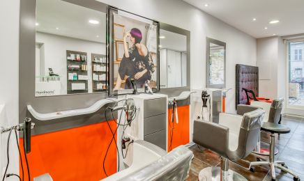 Caroline Saint Germain : Coiffeur à Pau