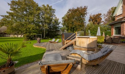 Au petit manoir : Institut de beauté à Socx