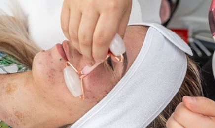 Maison du Bien être : Institut de beauté à Montamisé