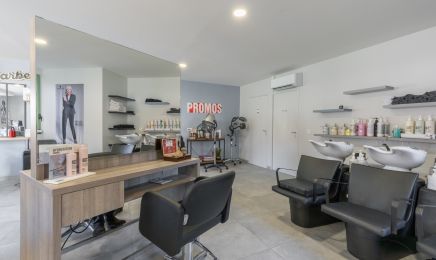 A Vaux Coiff : Coiffeur à Vaux-le-Pénil