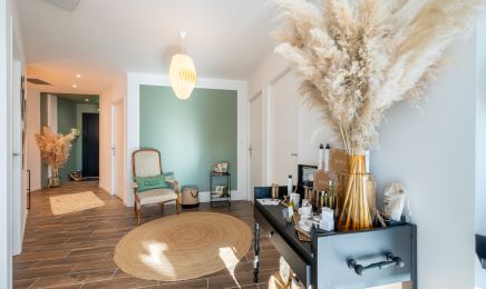 Parenthèse Dorée  : Coiffeur à La Calmette