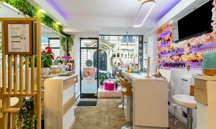 Art Nail Bar : Manucure à Paris