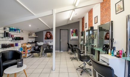 L’oni coif : Coiffeur à Prignac-et-Marcamps