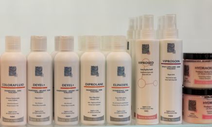 Caliste  : Coiffeur à Châtellerault