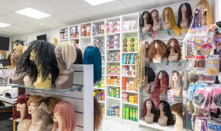 Ade Beauty : Coiffeur à Nîmes