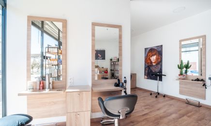 Natur'l Coiffure Mixte : Coiffeur à Chalais