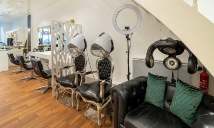 Coiffure Guillaume Cornil : Institut de beauté à Tours