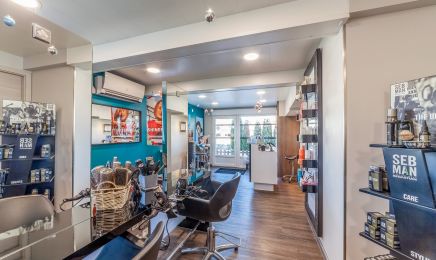 Sympatif : Coiffeur à Saint-Germain-en-Montagne