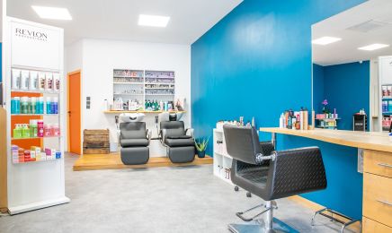 Un Brin d'Hair  : Coiffeur à Aubenas