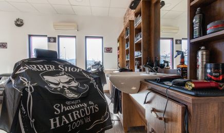 Red’s Barber  : Barbier à Saint-Laurent-des-Arbres