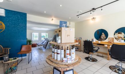 Ma Bulle d'Hair : Institut de beauté à Ozillac