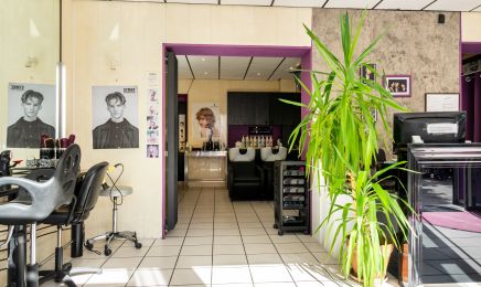 L’atelier coloriste  : Coiffeur à Les Pavillons-sous-Bois