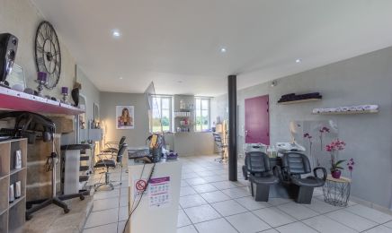 Anne-Sophie Coiffure  : Coiffeur à Saint-Fiel