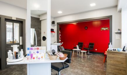 De Mèche Avec Vous : Coiffeur à Les Loges