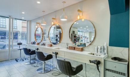 Scoobidoo Family : Coiffeur à Versailles