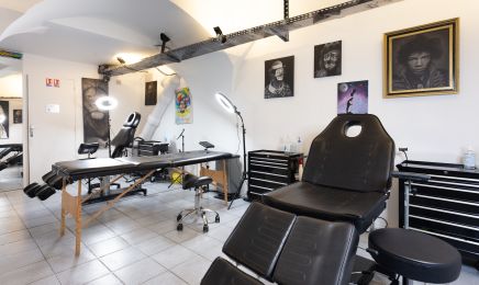 Clown Tattoo Shop : Institut de beauté à Paris