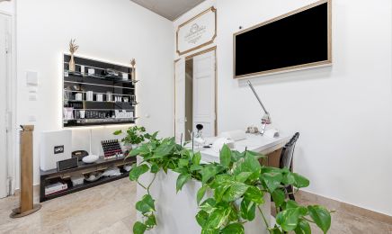 Faubourg Beauté  : Manucure à Avignon