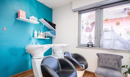 Le petit salon  : Coiffeur à Still