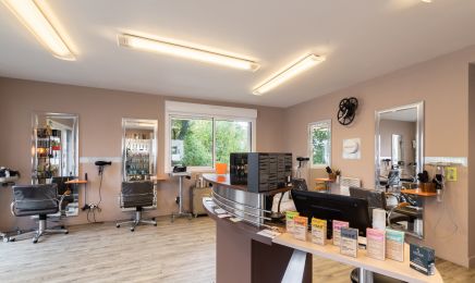 UNIV’HAIR Saint-Nolff : Coiffeur à Saint-Nolff