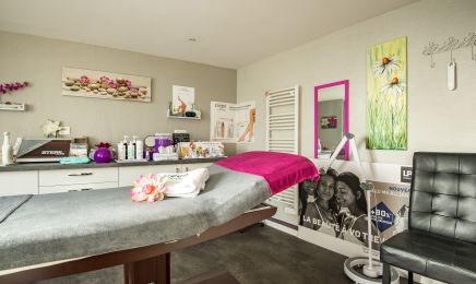 Institut IsaBelle - Beauté et Bien-être : Manucure à Muttersholtz