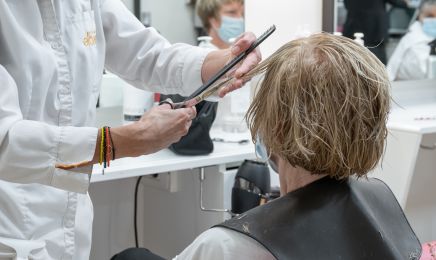 Camille Albane - Rouen Hôpital : Coiffeur à Rouen