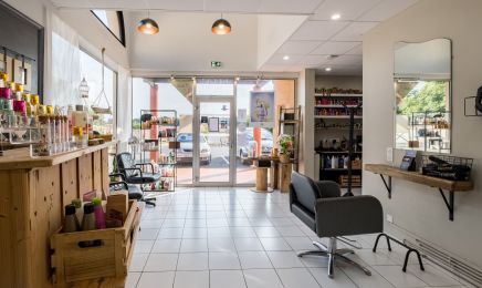 Les Deux L Coiffure : Coiffeur à Cambon 