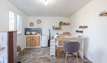 Cabane à Ongles  : Manucure à Pessac
