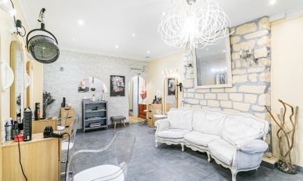 R shop : Manucure à Gennevilliers