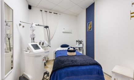 BIOTECH ESTHETIC INSTITUT  : Manucure à Saint-Maximin-la-Sainte-Baume