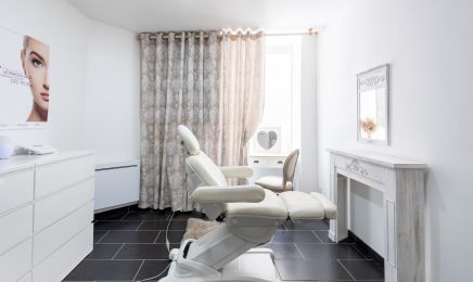 Camille - Maison de Beauté : Manucure à Lagnieu