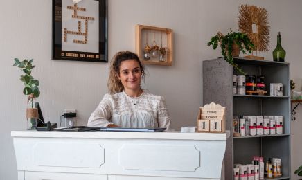Pourquoi Pas : Manucure à Montayral