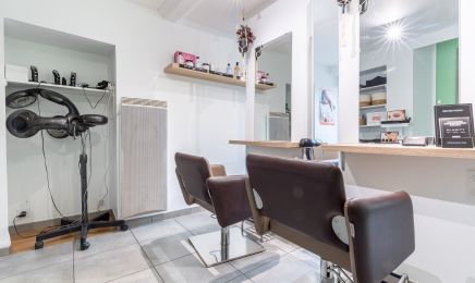 Coiffure et Institut Oxyde  : Manucure à Gouville sur Mer