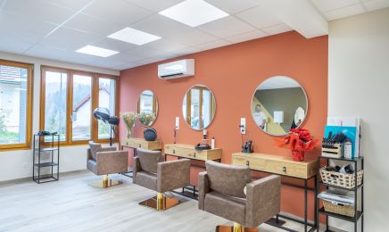 L'Atelier  : Coiffeur à Chaux-des-Crotenay