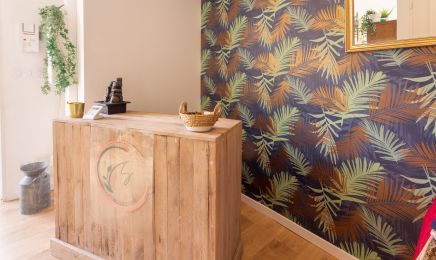 La Maison de la Beauté - By Sabrina esthétique  : Manucure à Teuillac