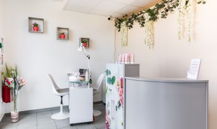 Anais Esthétique : Manucure à Seyssuel