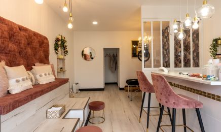Barbara Beauty  : Manucure à Mérignac