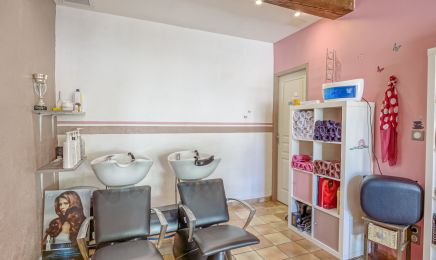 Style et douceur  : Coiffeur à Ouveillan