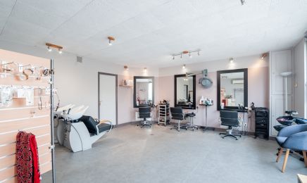 Hair du Temps : Coiffeur à L'Isle-d'Espagnac